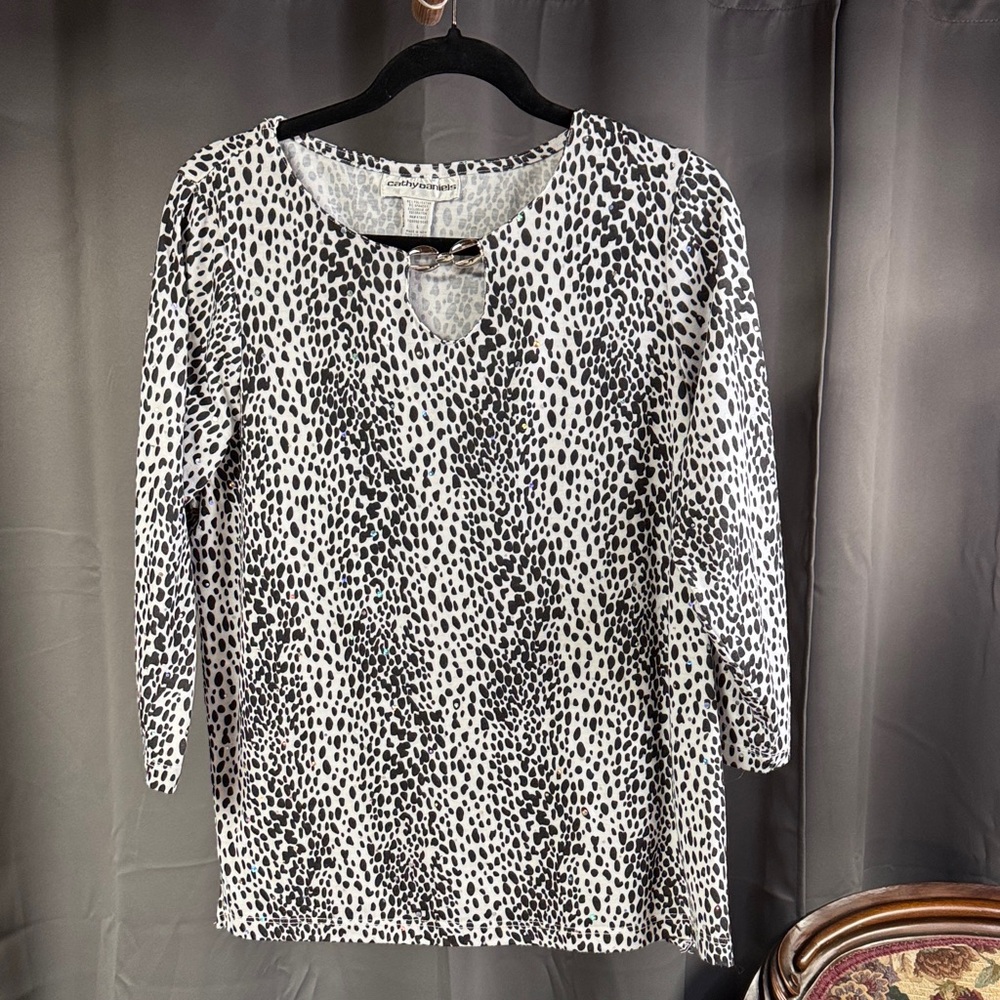 Cathy Daniels Black and White Spotted Blouse